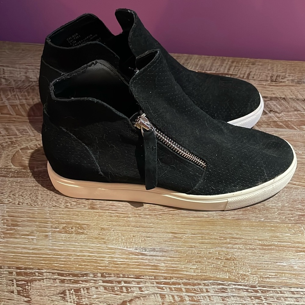 Steve Madden sneakers with built in heel